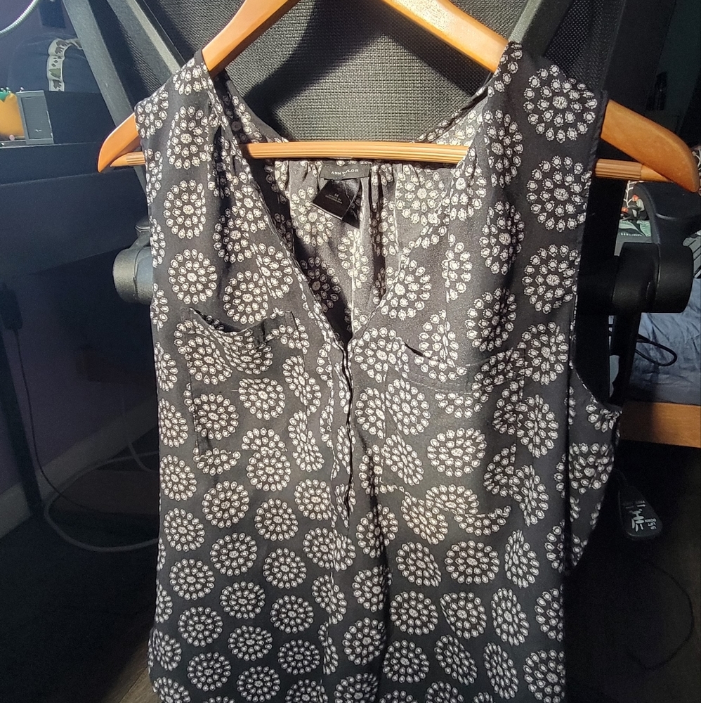 Black/White Ann Taylor Shoulderless Top